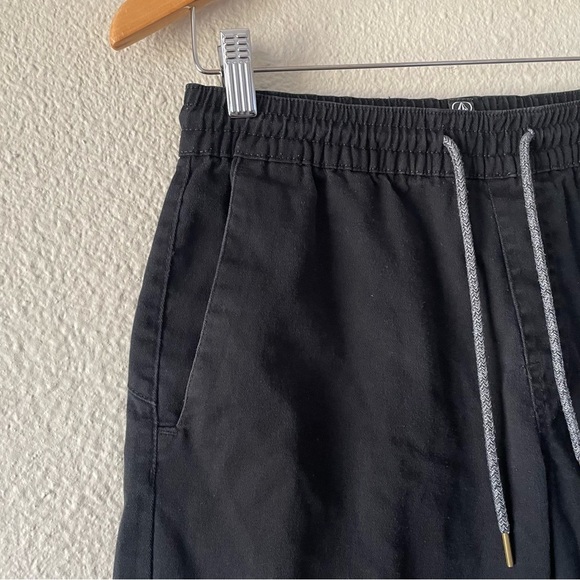 Volcom Frickin Elastic Waist Shorts Mens S Black Chino Drawstring Pockets Skater - Picture 3 of 12